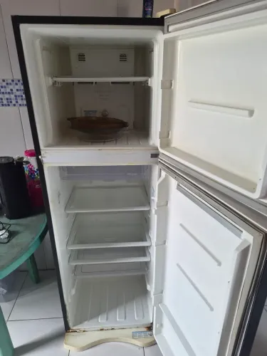 Geladeira Electrolux