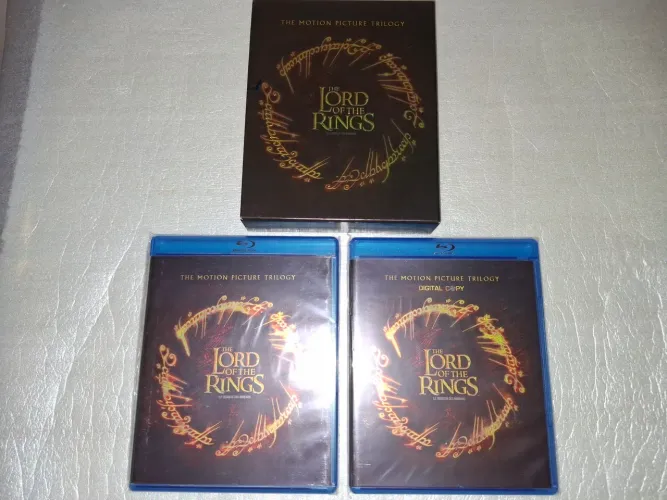 O Senhor dos Anéis - Trilogia em Blu-ray [Não é a Versão Estendida]