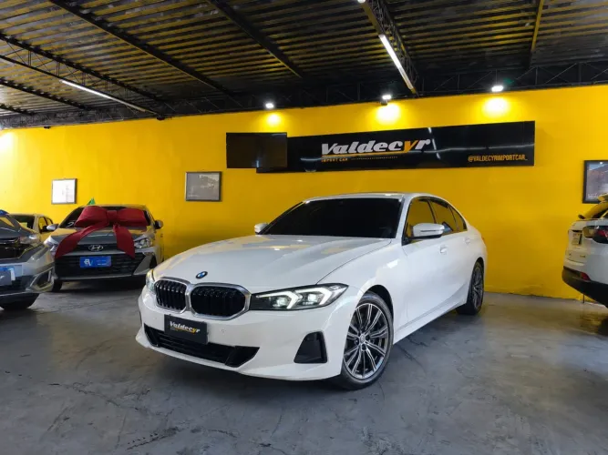 BMW 320I 320i 2024