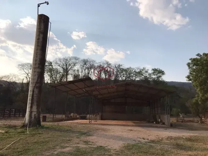 Chácara à venda 3 Quartos, 670M², Centro, Barra do Bugres - MT