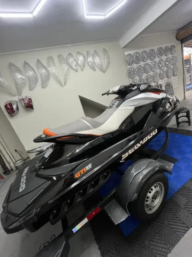 Jet Ski sea doo GTI SE 155 