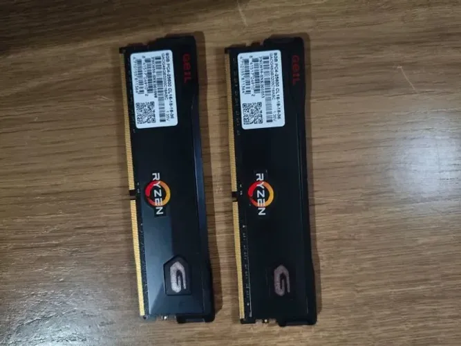 Memoria RAM 2X8Gb - 16GB 3200Mhz