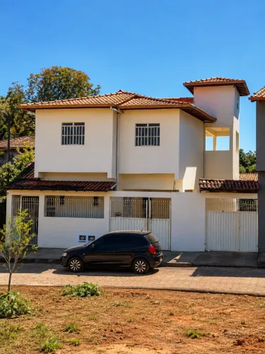 Casa 2 Pavimentos Independentes | 4 Quartos | Vila Rainha