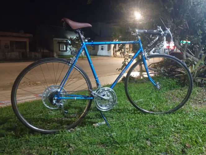 Bicicleta Monark 10 super Inteira