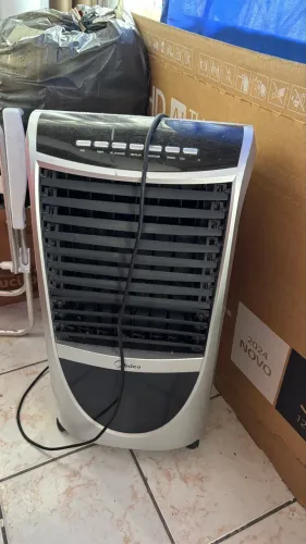 climatizador de ar portátil Midea
