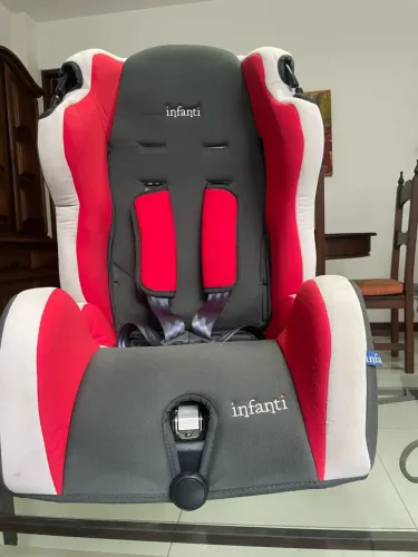 VENDO CADEIRA PARA AUTO INFANTIL