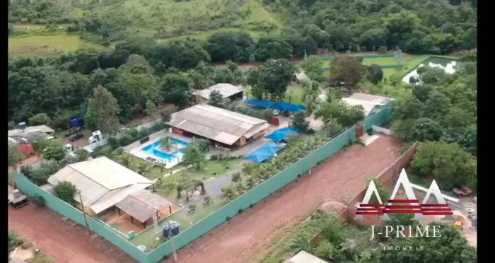 Chácara à venda em Várzea Grande MT com 20.000m², piscina e área gourmet