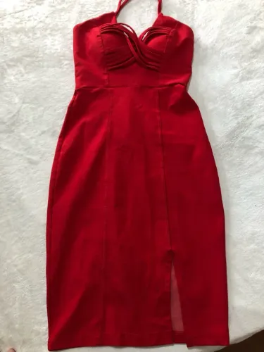 Vestido Vermelho com fenda