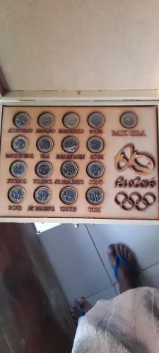 vendo coleção completa com estojo em madeira 