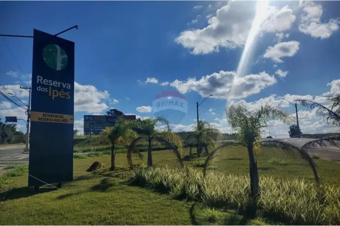 Terreno em Condomínio à Venda em Boituva, Bairro Reserva dos Ipês - 310m² de área