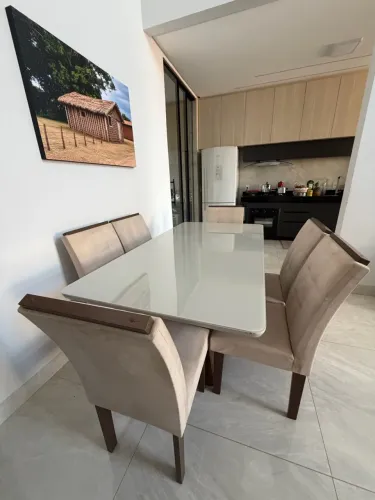 Mesa de jantar 6 lugares