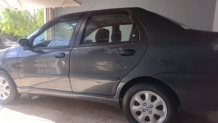 Fiat Siena EX 1.8 MPI 8V 103cv 4P 2003