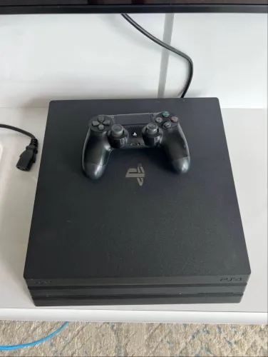 PS4 PRO 1 TB