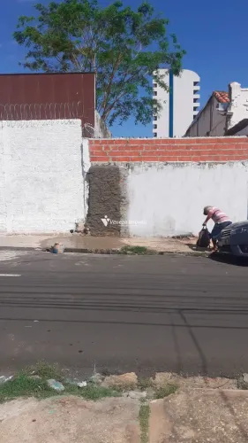 Terreno na R. Felix Pacheco / Centro / por trás do Hotel Metropolitan a Venda