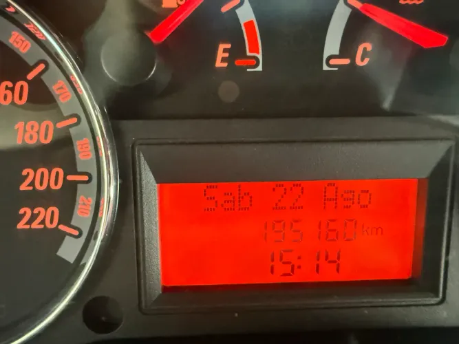 Fiat Punto ELX 1.4 Fire Flex 8V 5P 2008