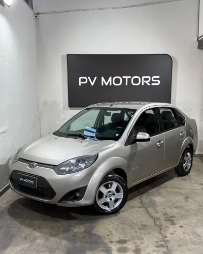 Ford Fiesta Sedan SE 1.6 8V Flex 4P 2011