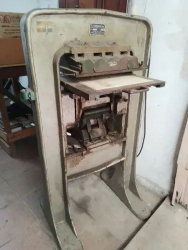Máquina de hot-stamping - Ferradura da Funtimod