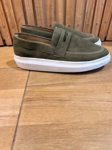 SAPATO NOVO 42/43
