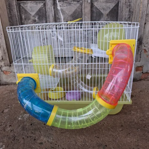 Gaiola de Hamster ?