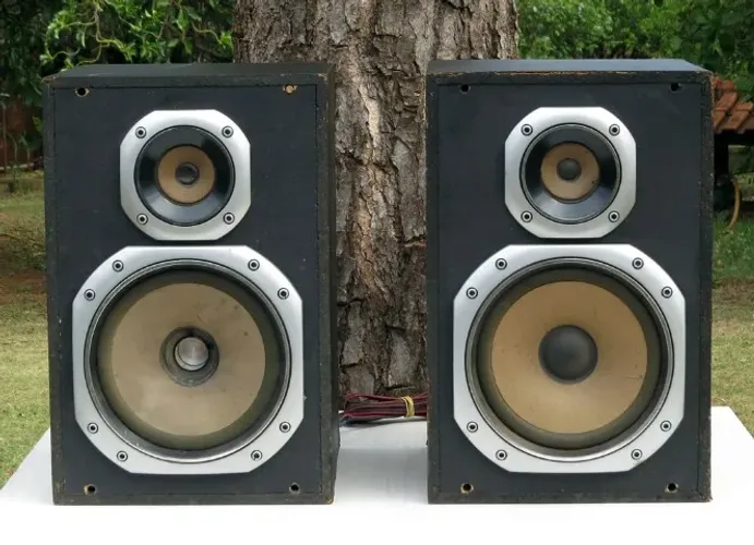 Caixas Acústicas Toshiba SS 2032