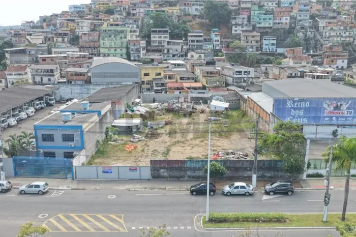 Terreno de 2.095m2 em Santo Antônio