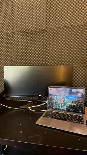 MacBook AIR M1 + Monitor de 29 LG ultrawide