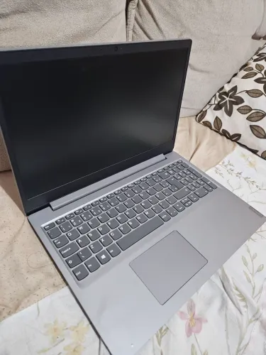 Notebook lenovo bem conservado pouco uso 