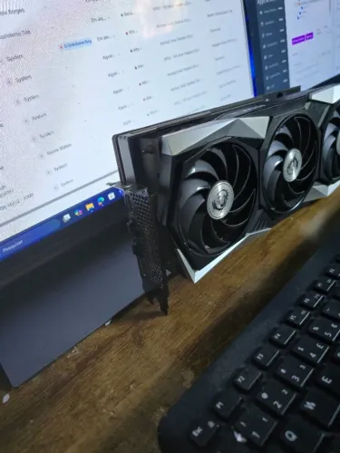 Radeon RX 6800 GAMING X TRIO 16G ? Valor abaixo do mercado para vender rápido. Aproveite