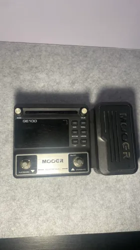 Pedaleira Mooer ge100