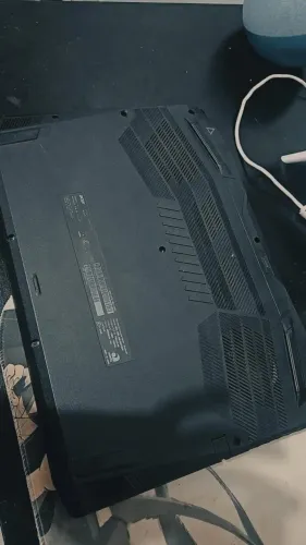 ? VENDO NITRO 5 ?