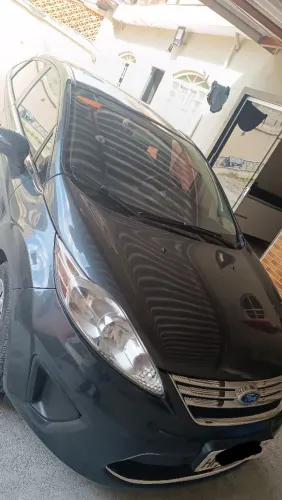 Ford Fiesta Sedan SE 1.6 16V Flex 4P 2011