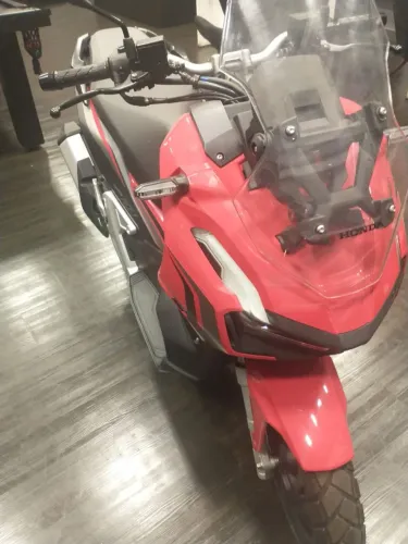 Vendo Honda ADV