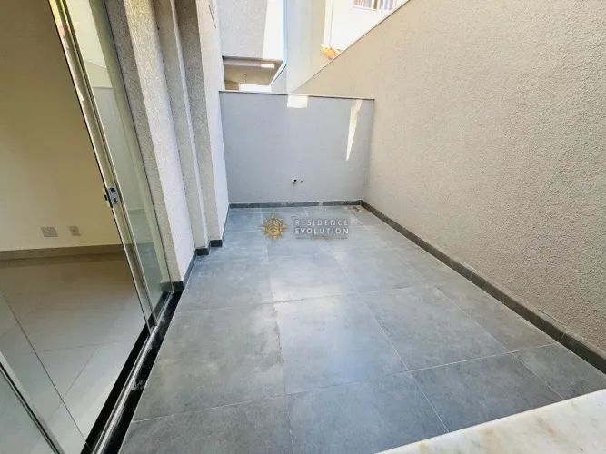 ÁREA PRIVATIVA 02 QTOS/SUITE/01 VG ELEVADOR - SANTA BRANCA