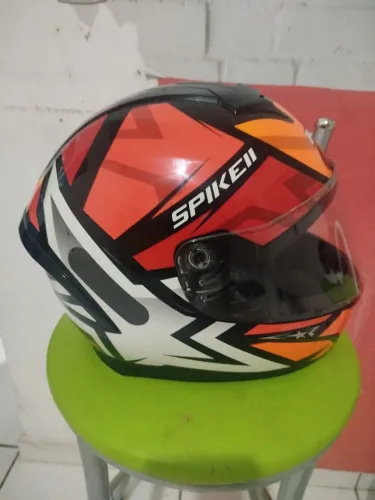 Capacete feminino 