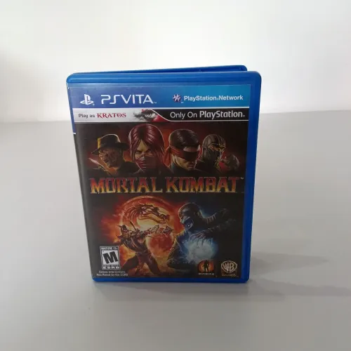 Vendo Mortal Kombat Psvita Semi novo 