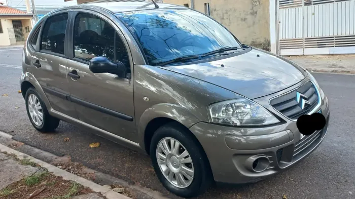 Citroen C3 GLX 1.4/ GLX Sonora 1.4 Flex 8V 5P 2011