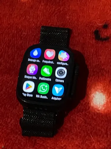 Vendo um smartwatch