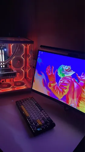 Pc gamer / RTX 4070 / R5 7600x