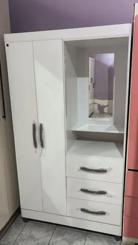Guarda roupa