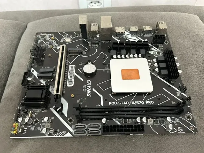 Intel Core i9 -11900h DDR4 + Placa Mãe + Water Cooler Branco