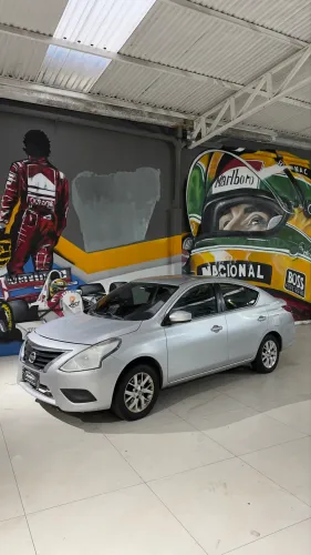 Nissan Versa SL 1.6 16V Flexstart 4P Mec. 2016