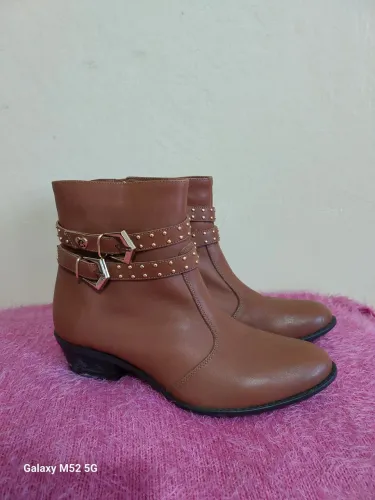 Bota