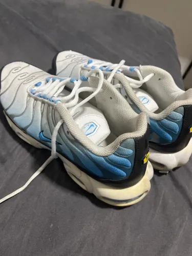 NIKE TN