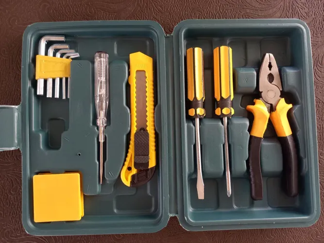 Kit ferramentas na maleta 