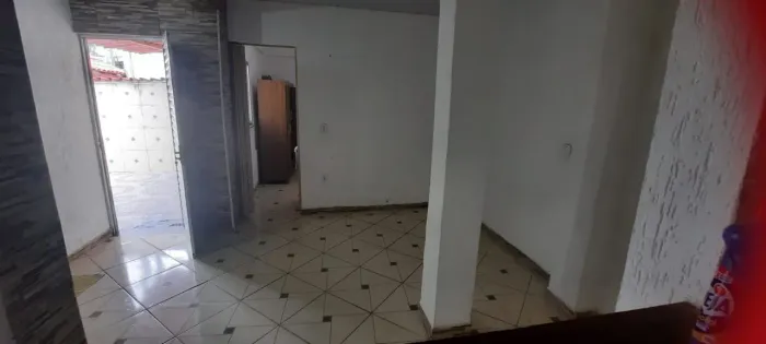 Casa 2 quartos para alugar no Cafubá com IPTU incluso