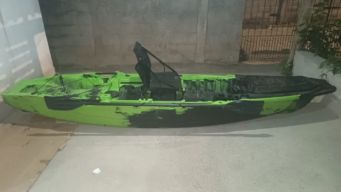 Caiaque Predador super novo