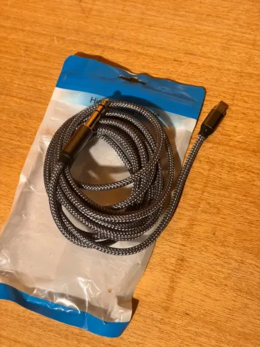 Cabo Auxiliar Áudio Tipo USB C X P10 Macho Stéreo 1M