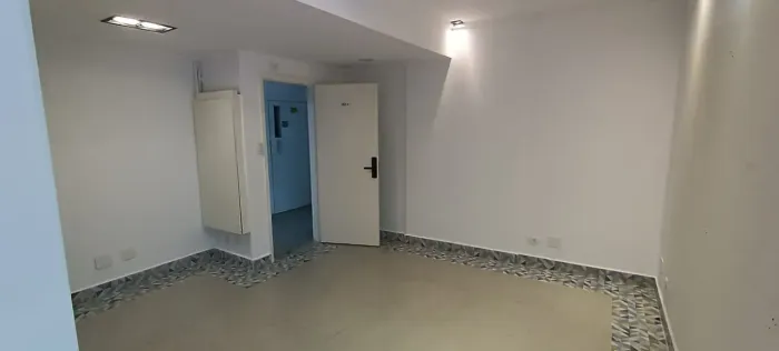 Sala Comercial para Locação  Av. Brigadeiro Faria Lima | 75 m² | Pronta para uso