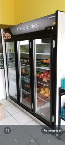 Freezer de três tampa