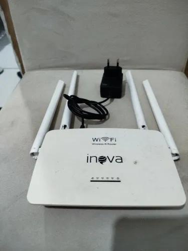 Roteador 4 antenas